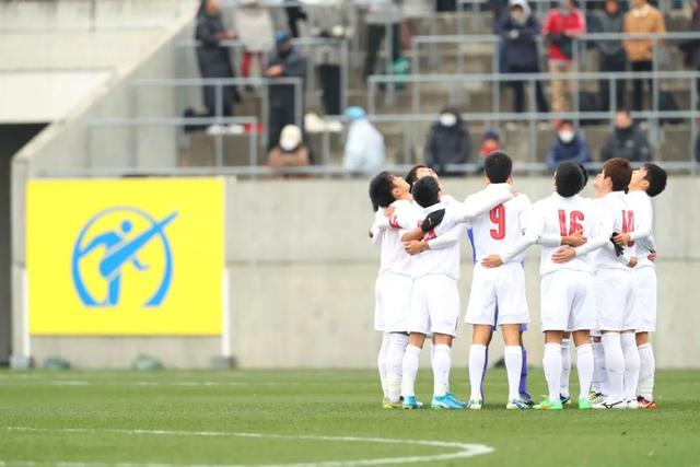 骑士再取十连胜送黄蜂十连败 爵士力克魔术